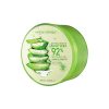 sản phẩm gel lô hội Aloe Vera 92% Soothing Gel của Nature Republic đang là một trong những sản phẩm “bán chạy nhất”  có lượng review cực khủng.