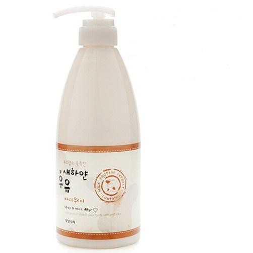 Sữa tắm trắng da Hàn Quốc Welcos White Milk Body Wash.