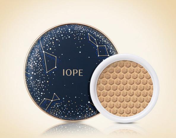 Phấn nước Iope Air Cushion Cover + Refill Constellation Holiday Edition