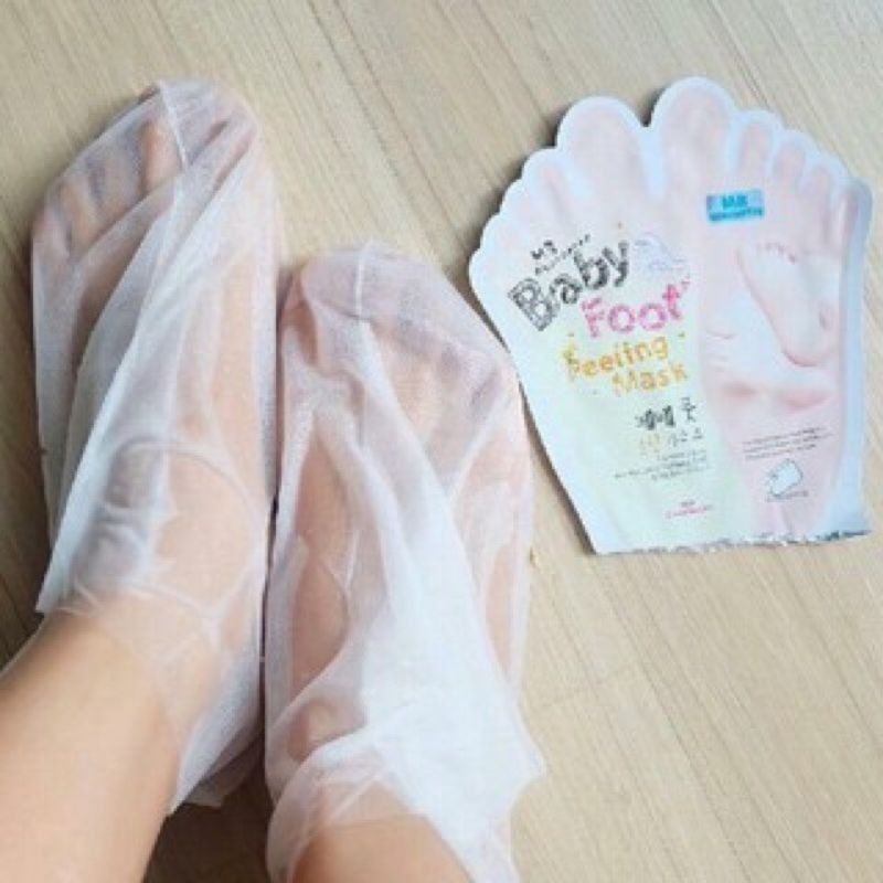 Mặt nạ dưỡng da chân Baby Foot Peeling Mask 
