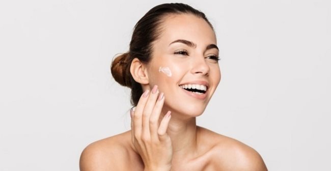 Collagen Peptide Là Gì? Tìm Hiểu Về Lợi Ích Làm Đẹp Da Và Sức Khỏe Xương